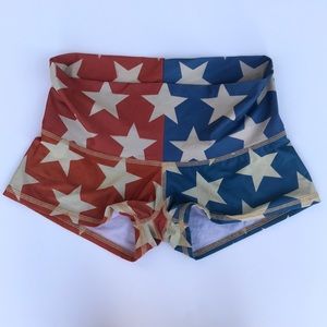 Teeki Star Power Sun Shorts- M